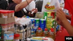 El gobierno de Venezuela comenzó a hacerse del control del mercado de la alimentación, a fuerza de expropiaciones y subsidios como herramienta electoral.