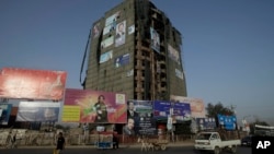 阿富汗總統大選候選人的選舉廣告