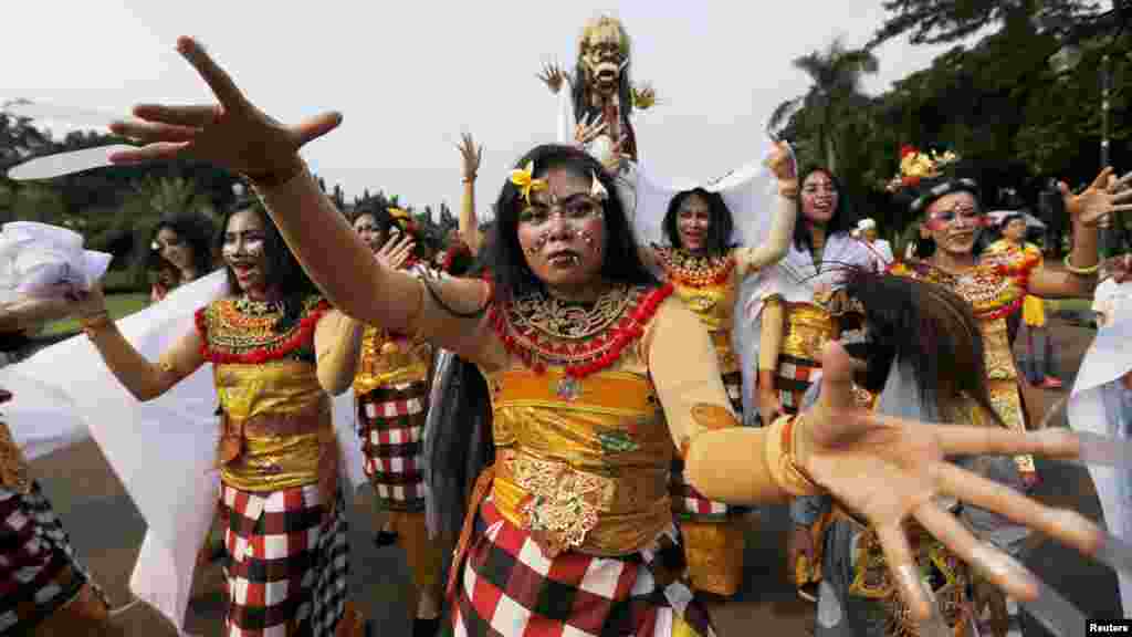 Indoneziyada hindular bayrami