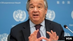 آنتونیو گوترش، دبیرکل سازمان ملل متحد، در حال سخنرانی در یک کنفرانس خبری در مقر سازمان ملل در شهر نیویورک. ۲۰ نوامبر ۲۰۲۰