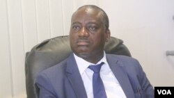 Umsekeli kaphathintambo wwezempilakahle John Mangwiro