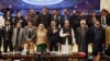 انتخابات میں دھاندلی کا الزام: پی ٹی آئی نے مبینہ فارم 45 میڈیا کے سامنے پیش کر دیے