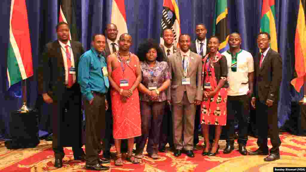 Des participants&nbsp;de la Tanzanie et du Kenya au sommet YALI 2015