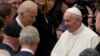 ISIL 지지 미국 소년, 프란치스코 교황 살해 기도 인정