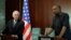 Ngoại trưởng Rex Tillerson và Bộ trưởng Ngoại giao Nigeria Geoffrey Onyeama họp báo tại Abuja, ngày 12/3/2018. 