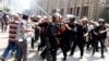이집트 경찰, 시위대 강제 해산 나서 
