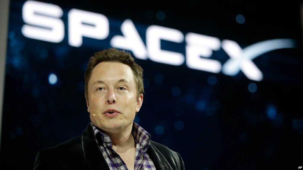 Elon Musk, CEO y CTO de Space X y la automotriz Tesla.