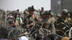 အာဖဂနစ္စတန်ကနေ တပတ်အတွင်း လူပေါင်း ၁၇,၀၀၀ အမေရိကန်ကယ်ထုတ်