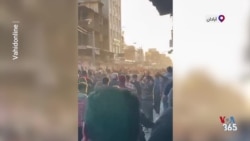 جمعیت گسترده معترضان در آبادان و مقاومت مقابل ماموران سرکوبگر - چهارشنبه ۱۷ دی