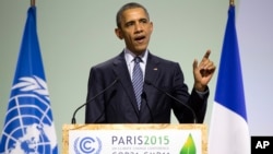 President Barack Obama delivers remarks during COP21, United Nations Climate Change Conference, in Le Bourget, outside Paris, on Nov. 30, 2015. 