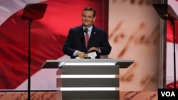 Senator Texas, Ted Cruz  saat memberikan pidato pada Konvensi Nasional Partai Republik di Cleveland, Ohio, Rabu (20/7). 