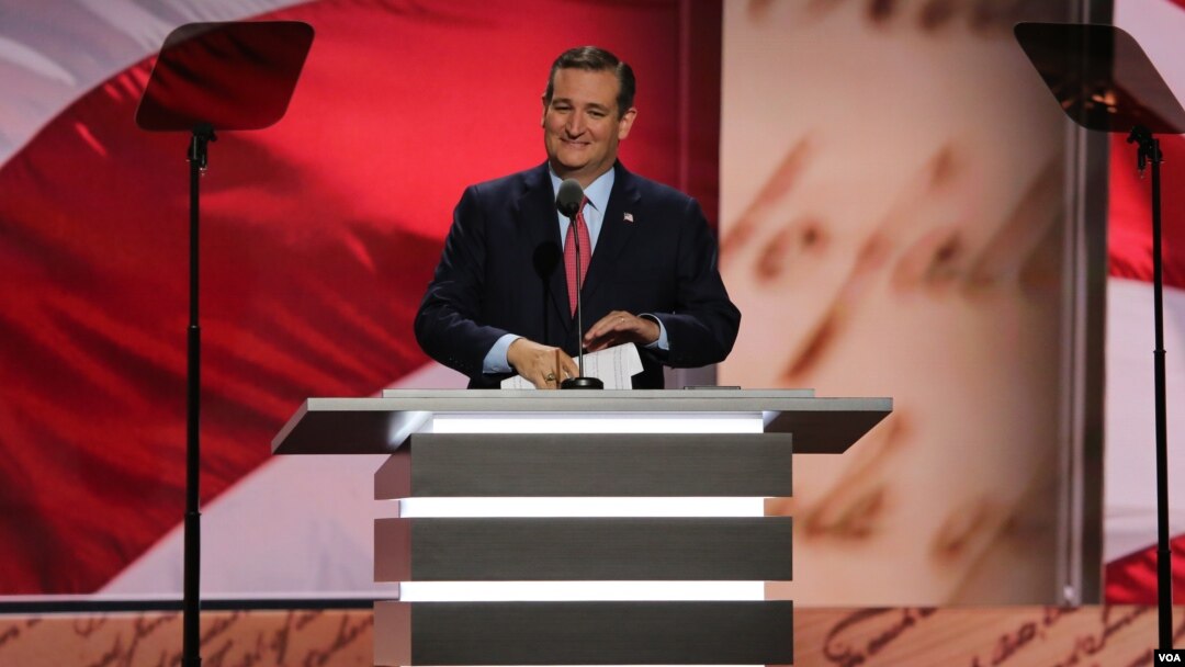 Senator Texas, Ted Cruz  saat memberikan pidato pada Konvensi Nasional Partai Republik di Cleveland, Ohio, Rabu (20/7). 