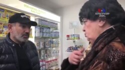 Վարչապետը դեղատուն է այցելել, ավելի շատ են հարցերը հանրաքվեի շուրջ