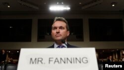 Eric Fanning saat bersaksi di hadapan Komite Angkatan Bersenjata Senat dalam sidang dengar pendapat nominasinya di Capitol Hill, Washington, Januari 2016.