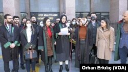29 Aralık 2021 - Gaziantep Barosu Mülteci Hakları Komisyonu üyesi avukatlar, mültecilere yönelik şiddet ve nefret söylemleriyle ilgili endişelerini dile getirdi