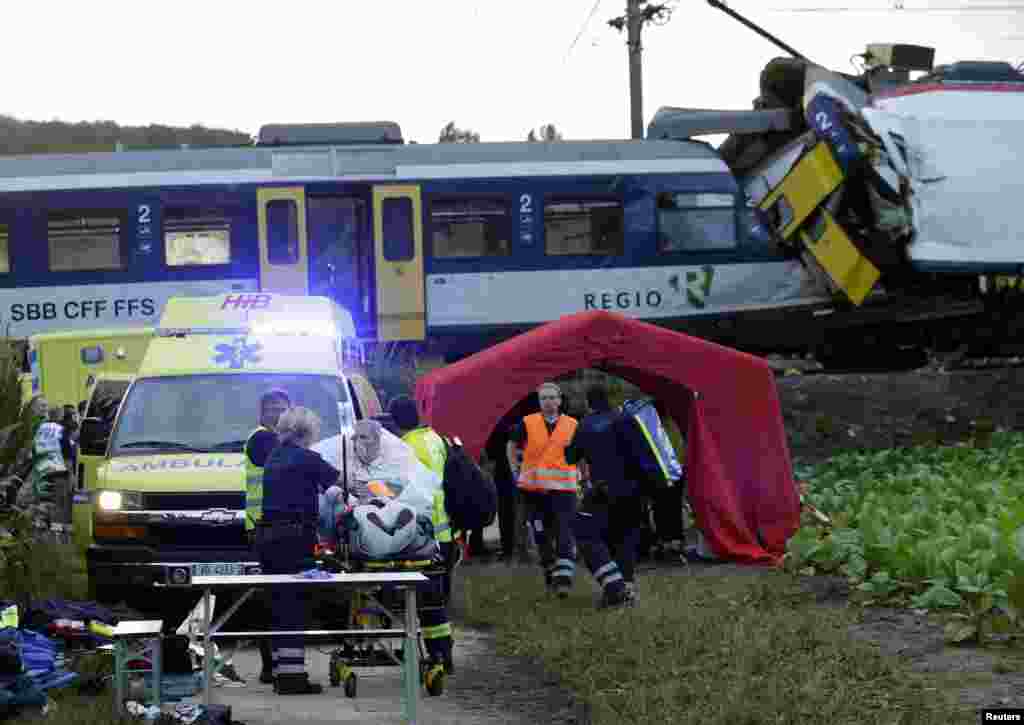 El choque frontal de los trenes que corrian cerca de Granges-pres-Marnand, en el oeste de Suiza, es el cuarto accidente del transporte público en Europa en lo que va de julio.