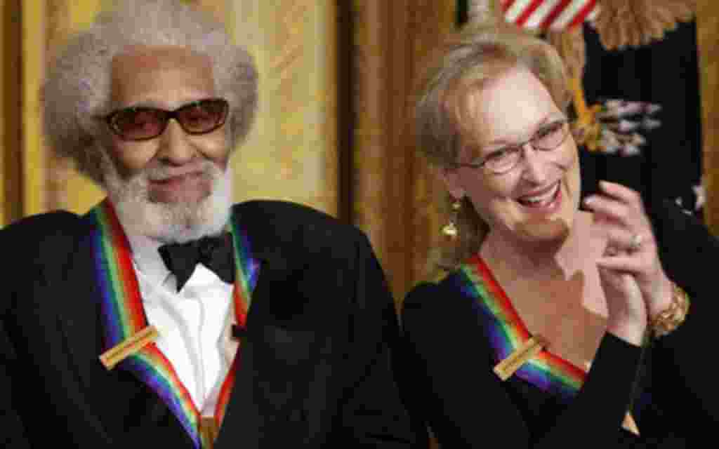 El saxofonista y compositor Sonny Rollins, y la actriz Meryl Streep, también participaron de una recepción organizada por el presidente Barack Obama, en la Casa Blanca.