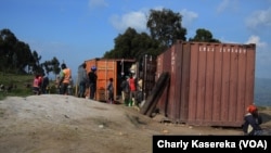 Le site de la mine Rubaya, le 1er mars 2019. (VOA/Charly Kasereka)