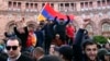 «Бархатная революция» в Армении порождает сравнения с Украиной и Грузией