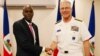 Prezidan Jovenel Moise Resevwa nan Palè Nasyonal Kòmandan SOUTHCOM, l Amiral Craig Faller