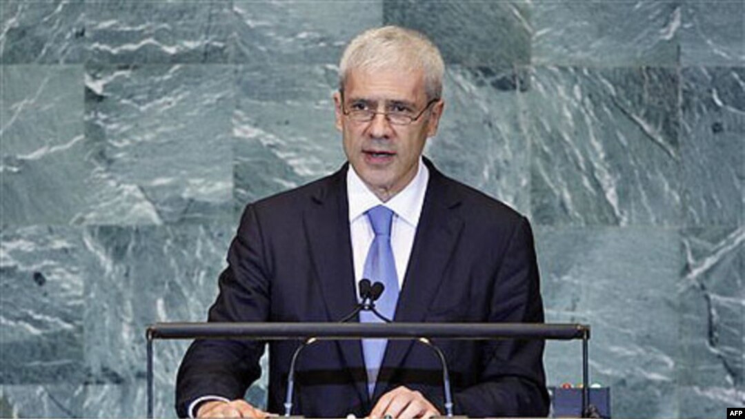 Predsednik Srbije Boris Tadić tokom obraćanja pristutnima na 66. sednici Generalne skupštine Ujedinjenih nacija u Njujorku