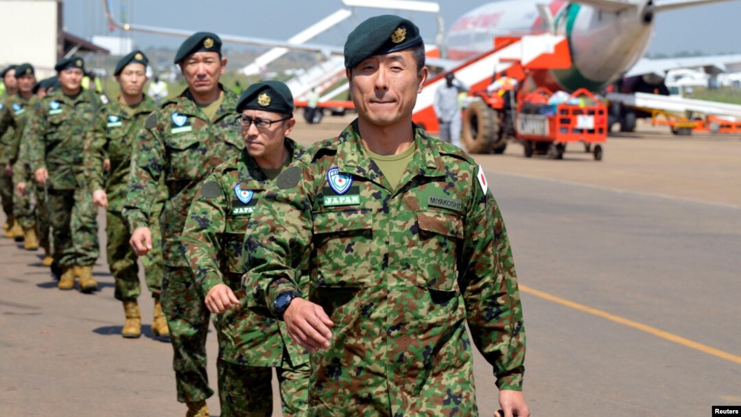 Pasukan Jepang tiba di bandara Juba, Sudan Selatan Senin (21/11) untuk bergabung dengan pasukan penjaga perdamaian PBB (UNMISS). 