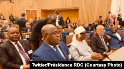 Président Félix Tshisekedi (1e R, G) pene na mokokani wa ye ya Ibrahim Boubacar Keïta ya Mali na bakonzi basusu na bokutani Amazonie, na New York, 23 septembre 2019. (Twitter/Présidecence RDC)