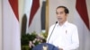 Presiden Jokowi dalam telekonferensi pers di Istana Bogor, Jumat (9/10) mempersilahkan masyarakat yang tidak puas dengan UU Cipta Kerja untuk mengajukan Uji Materi ke MK. (Foto: Setpres RI)