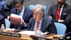 Генеральний секретар ООН Антоніу Гутерріш виступає на засіданні Ради Безпеки з питань підтримання миру та безпеки в Україні у п’ятницю, 23 лютого 2024 року, у штаб-квартирі ООН. (AP Photo/Mary Altaffer)
