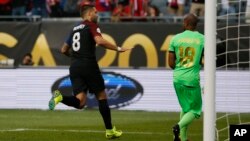 L'Américain Clint Dempsey après un but pendant la Copa America 2016 à Chicago, le 7 juin 2016.