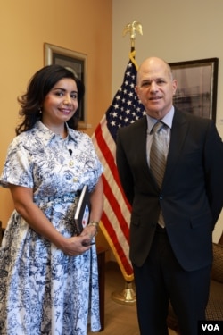 Tashkent, Uzbekistan: U.S. Ambassador to Uzbekistan Jonathan Henick talking with VOA's Navbahor Imamova