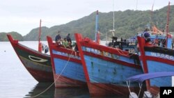 Ngư dân Việt Nam bị bắt vì khai thác hải sản lậu ở Palau.