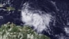 На острів Еспаньола насувається тропічний шторм «Айзек»