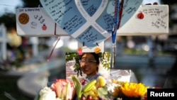 Фото однієї з жертв стрілянини в Техасі, Алескандрії Рубіо, на меморіалі в місті Увальді, Техас, 27 травня 2022 року REUTERS/Марко Белло 