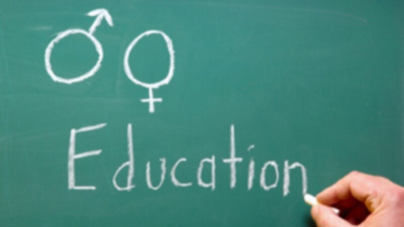 Pendidikan Seks di Tengah Problem Kesehatan Reproduksi