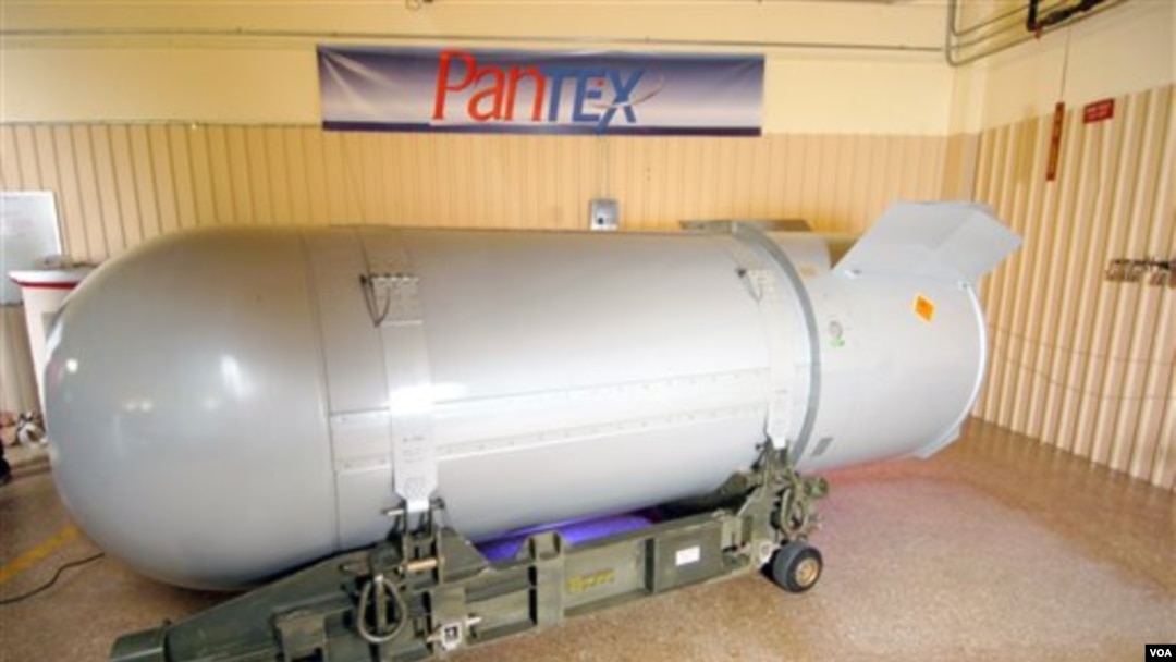 Bom Nuklir B53 milik Amerika yang berbobot 4.500 kilogram (seukuran minibus), akan dibongkar hari ini di Pabrik Pantex di Texas (foto:dok).