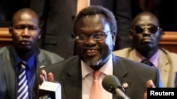South Sudan rebel leader Riek Machar addresses news conference in Addis Ababa, Ethiopia, May 12, 2014.