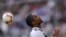 L’attaquant brésilien de la Juventus, Douglas Costa, lors du match Juventus vs Sassuolo, au stade de la Juventus à Turin, le 16 septembre 2018.