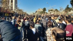 عکسی که از تجمع روز پنجشنبه در مشهد به صدای آمریکا ارسال شد. 