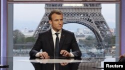 Presiden Perancis Emmanuel Macron mengatakan, koalisi memiliki 'legitimasi internasional penuh untuk campur tangan' dalam menyerang Suriah karena alasan kemanusiaan.