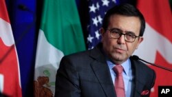 Le ministre mexicain de l'économie Ildefonso Guajardo lors d'une conférence à Washington, le 17 octobre 2017