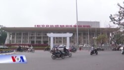 Tranh cãi chuyện Thành ủy Hà Nội ra mục tiêu bằng cấp của cán bộ