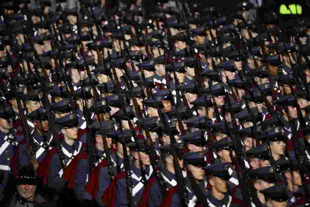 VMI Corps of Cadets from Lexington, Va., march during the 58th Presidential Inauguration parade for President Donald Trump in Washington, D.C., Jan. 20, 2017.