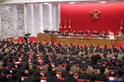 지난달 북한 평양에서 노동당 중앙위원회 제8기 제3차 전원회의 3일차 회의가 열렸다.