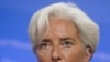 Директор МВФ: оказав помощь банкам, пора помочь простым людям