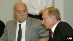 Станислав Говорухин и Владимир Путин. 2003г.