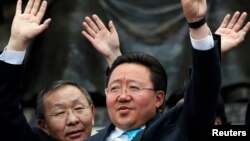 蒙古國總統額勒貝格道爾吉當選連任 