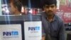 印度在线支付公司Paytm已经进入了印度的很多商家。中国的阿里巴巴公司是其第一大股东。（美国之音朱诺拍摄，2017年11月23日）