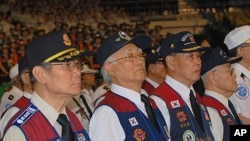Members of the Korean Veterans Association