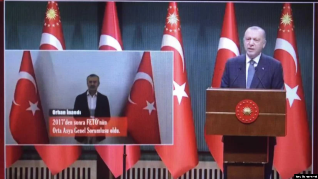 Turkiya Prezidenti Rajab Toyyib Erdog'an razvedka xizmati O'rxan Inandini Qirg'izistondan olib kelganini e'lon qilmoqda. 5-iyul, 2021. 